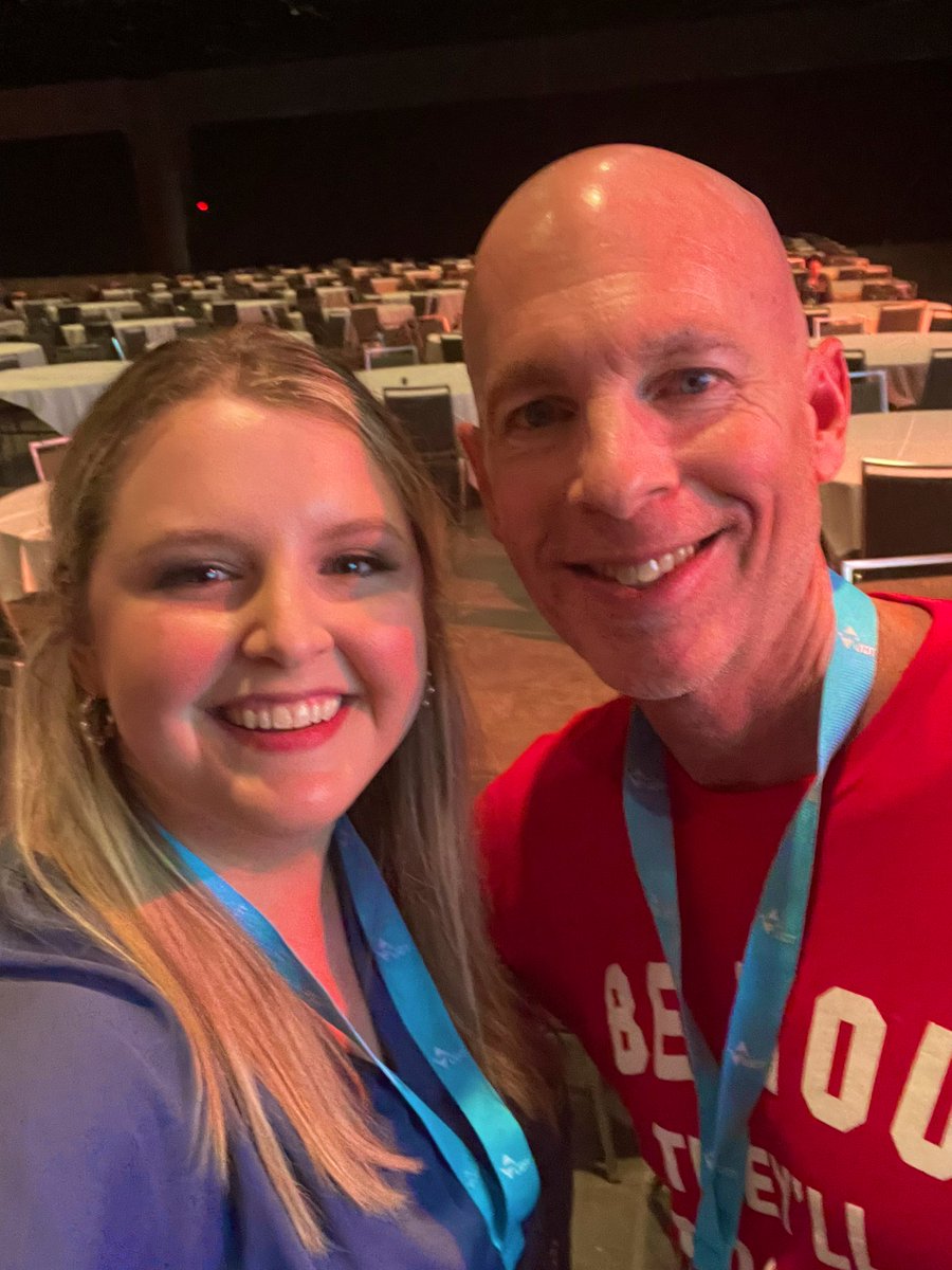 It was so COOL to meet @burgessdave at @jmattmiller ‘s session! Love these #FETC connections. 😎 #TLAP