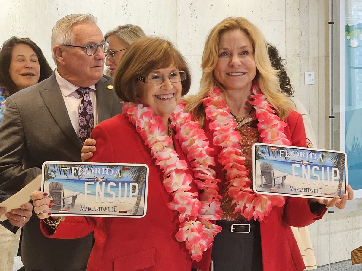 gatorrican's tweet photo. @jimmyfallon @JimmyKimmelLive @radiomville The state of Florida is working on creating a license plate as well as  renaming A1A 'the JB Memorial Highway" to commemorate Jimmy Buffett. What a way to honor Florida's favorite singer/songwriter https://t.co/ye2fLlrvrY