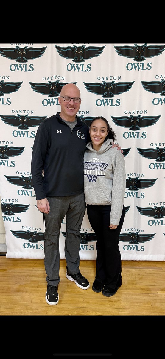 Niallie Evans (@niallie05) on Twitter photo Thank you to <a href="/ASiriscevich/">Anthony J Siriscevich Jr</a> for having me on campus today! I enjoyed learning more about the program and meeting the girls! I would also like to announce that I have received an offer to play at Oakton College !! Super grateful for this opportunity!! <a href="/banks_bball/">Banks Basketball</a> <a href="/WAHSLadyHoopers/">WAHS Girls Basketball</a> Thank you to <a href="/ASiriscevich/">Anthony J Siriscevich Jr</a> for having me on campus today! I enjoyed learning more about the program and meeting the girls! I would also like to announce that I have received an offer to play at Oakton College !! Super grateful for this opportunity!! <a href="/banks_bball/">Banks Basketball</a> <a href="/WAHSLadyHoopers/">WAHS Girls Basketball</a>