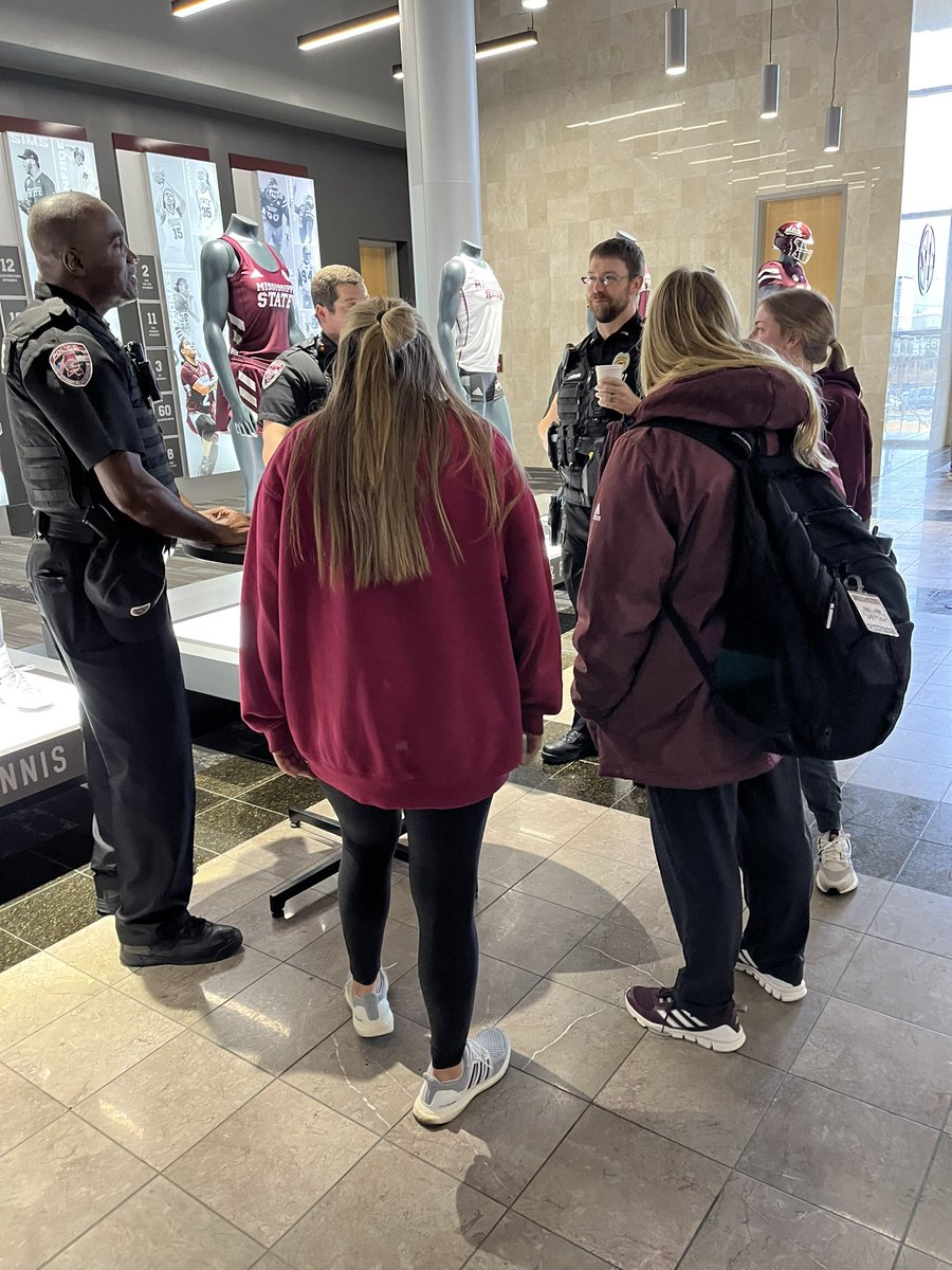 Coffee with a Cop ☕️🚔. We are grateful for the chance to bring together Mississippi State Student-Athletes and our campus police. #Hailstate
