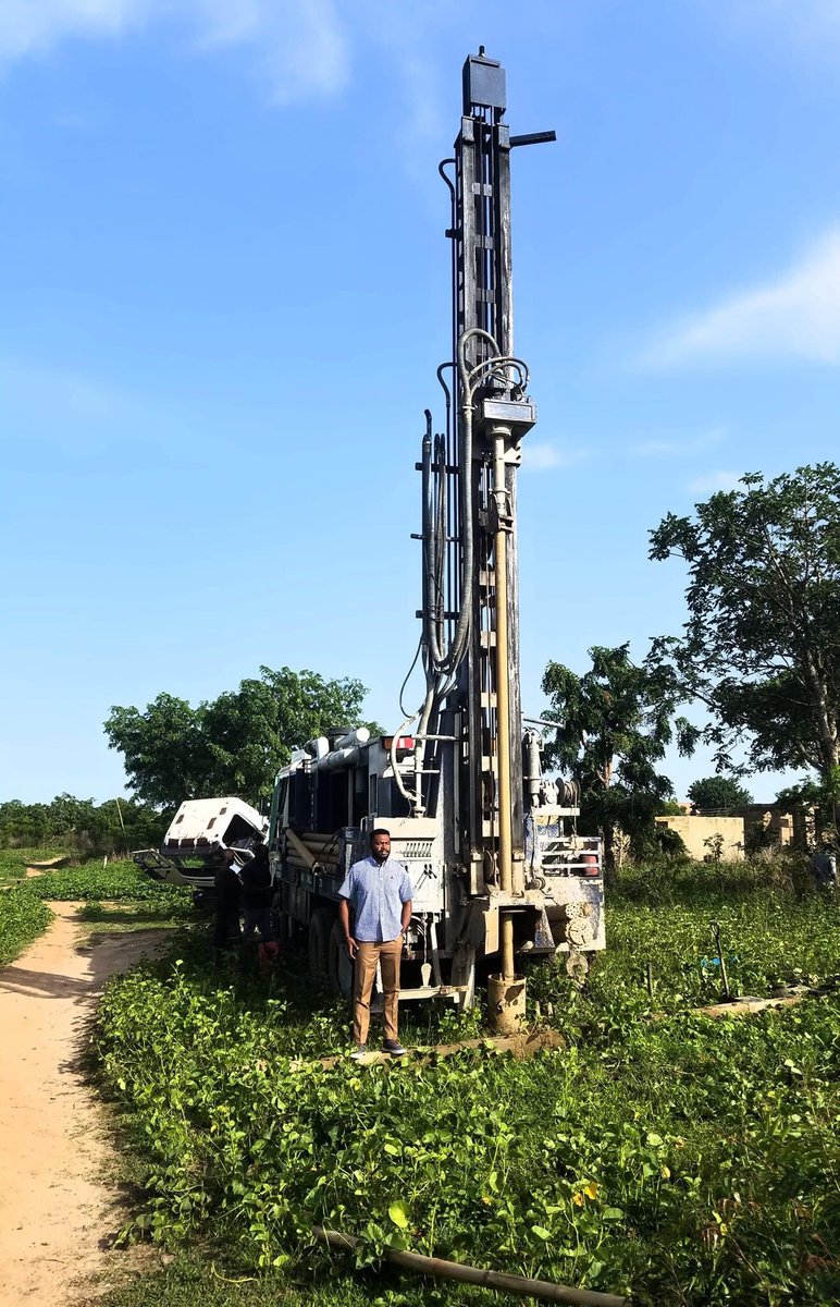 I am a geophysicist… your borehole plug 🤝