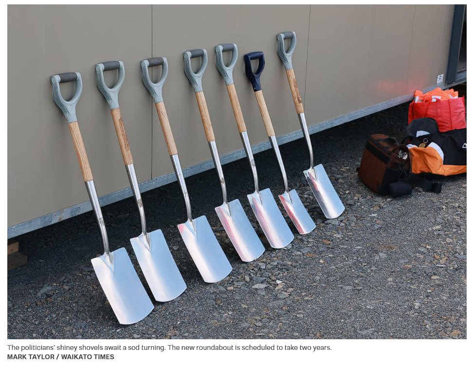 Kaitāia Friar tweet media