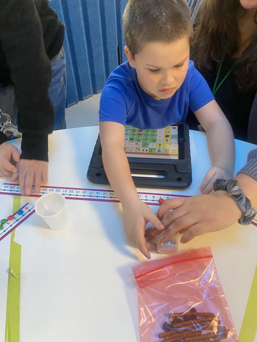 We had our first cooking lesson with our friends in <a href="/ColetteMurphy25/">Colette Murphy</a> <a href="/WindsorWildcats/">WindsorWildcats</a> 🧑‍🍳

We worked on:
-Identifying &amp; organizing ingredients
-Describing ingredients; look, smell, taste, touch
-Following a recipe
-Trying new food items
-Commenting on what we like/don't like