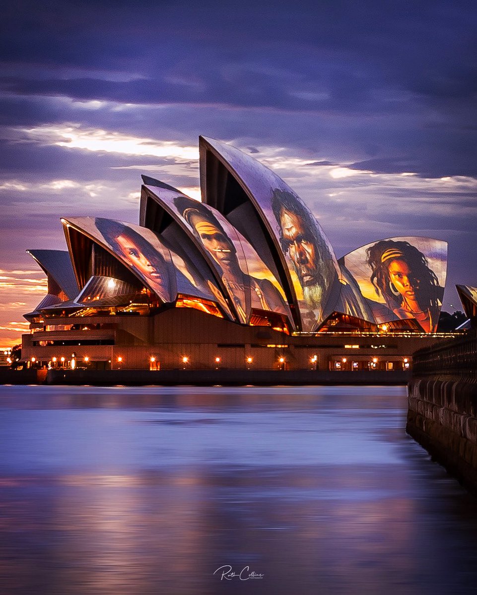 ❤️💛🖤First Nations at first light

The Opera House this morning honoured 4 significant First Nations heroes 

They were Nanbarry, Barangaroo, Pemulwuy and Patyegarang 
By Aboriginal artist Brett Leavy 
#Australia #Sydney #FirstNations