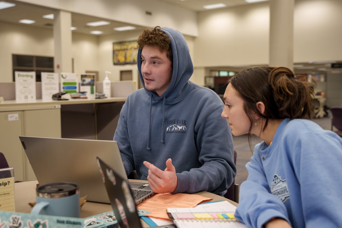 DeltaCollege's tweet photo. Congratulations to the 2,231 Delta students who earned recognition for outstanding academic achievement during the 2023 fall semester! These students averaged a 3.5 GPA or higher. 🎉 https://t.co/a7K20qoE01 #thinkdelta https://t.co/kBwEvgtkPP