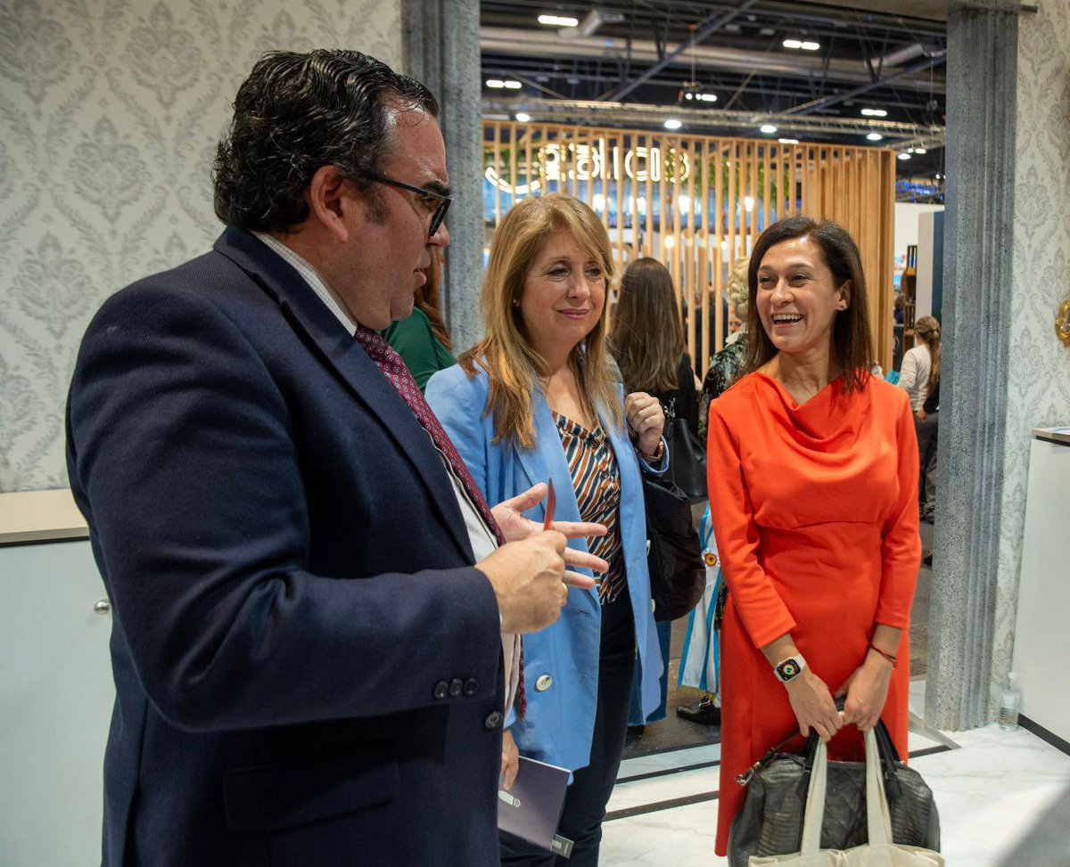 jubedal's tweet photo. Hoy en nuestro stand de FITUR he tenido el placer de recibir 🤝 a muchos alcaldes y al Director General de Patrimonio histórico y al Consejero de Cultura de la Comunidad de Madrid además de a la Subdelegada del Gobierno, entre otras personalidades 👏

❗️Gracias por vuestra visita❗️