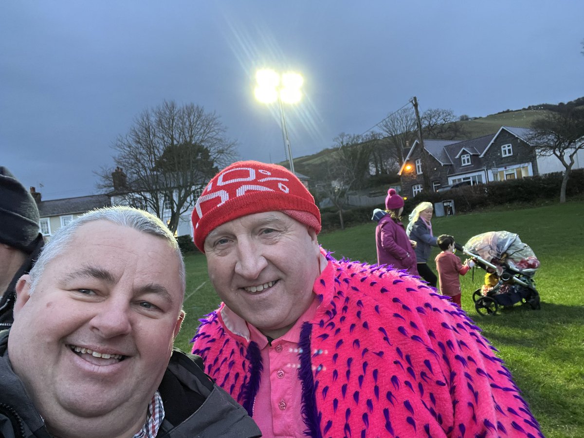 Rhodri Jones tweet media