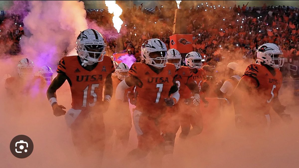 Jerrod Williams Jr. (@jerrodwilliamsj) on Twitter photo #AGTG Beyond blessed to say I've received my first Divison 1 offer from the University of University of Texas at San Antonio <a href="/nicholasDgraham/">Nick Graham</a> <a href="/UTSAFTBL/">UTSA Football 🏈</a>
<a href="/CoachD405/">DeMaria Walters</a> <a href="/bbogert8/">Brett Bogert</a>
<a href="/TheHallFootball/">Charger Football</a> <a href="/CoachMikeyT_/">Mikey Thomas</a>
<a href="/DemetricDWarren/">Demetric D. Warren</a> #AGTG Beyond blessed to say I've received my first Divison 1 offer from the University of University of Texas at San Antonio <a href="/nicholasDgraham/">Nick Graham</a> <a href="/UTSAFTBL/">UTSA Football 🏈</a>
<a href="/CoachD405/">DeMaria Walters</a> <a href="/bbogert8/">Brett Bogert</a>
<a href="/TheHallFootball/">Charger Football</a> <a href="/CoachMikeyT_/">Mikey Thomas</a>
<a href="/DemetricDWarren/">Demetric D. Warren</a>