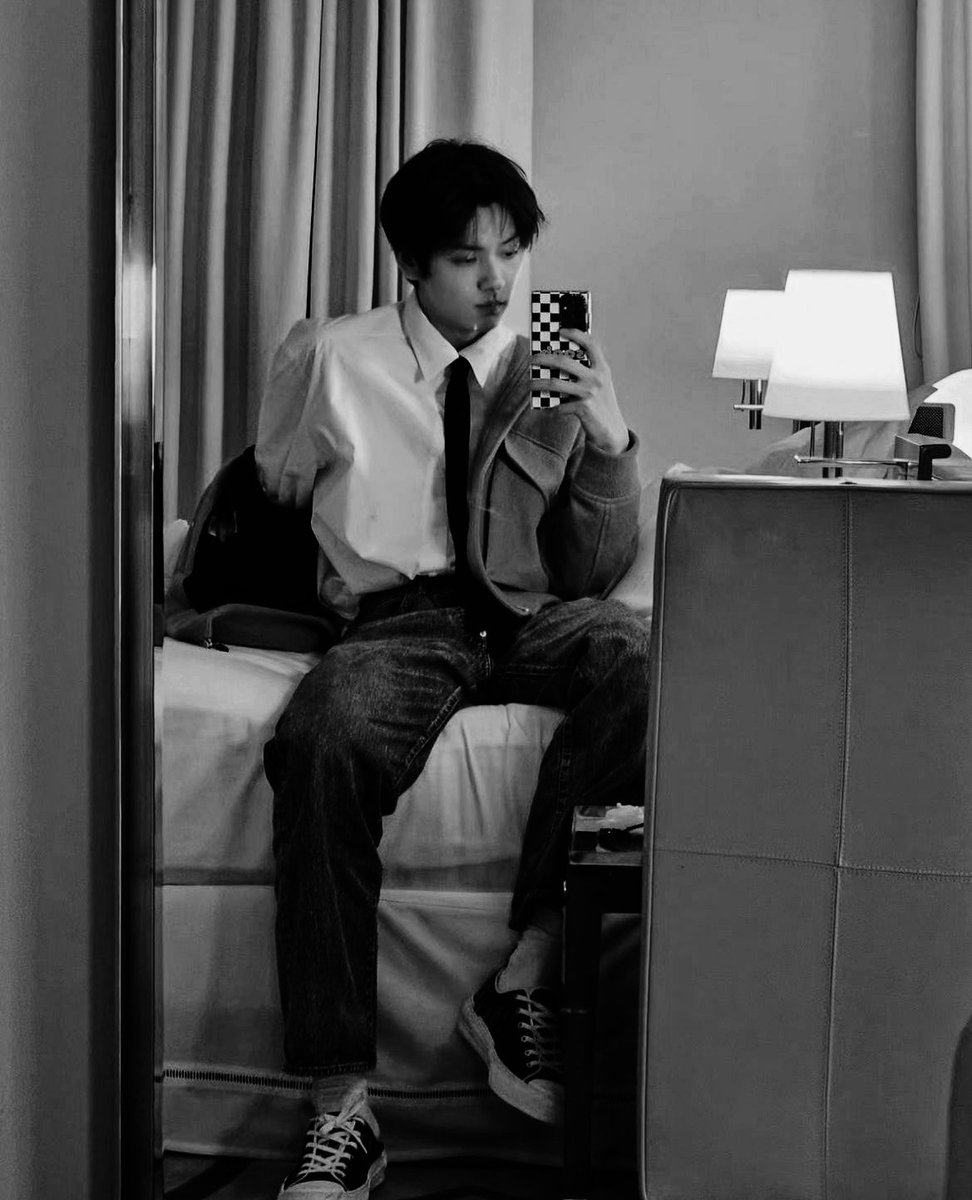 DEMONICRUEL's tweet photo. ⠀
⠀
Good night.
⠀
⠀ https://t.co/X9AmuEqZkF