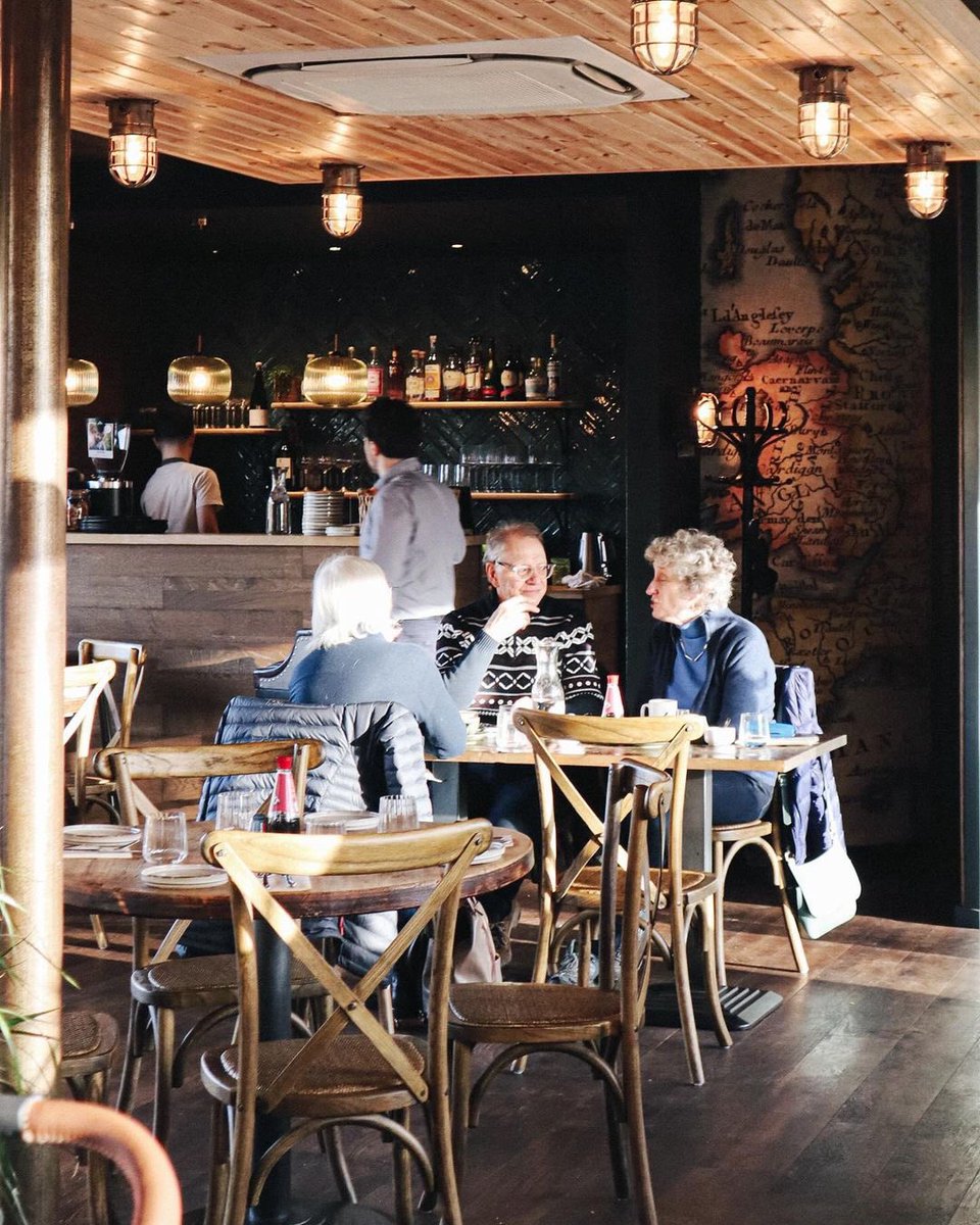 Zoe caught us looking shipshape and Bristol fashion in the soft winter sunlight ✨

📷: zoe.fj / insidebristol 

#shipshapeandbristolfashion #nauticalstyle #visitbristol