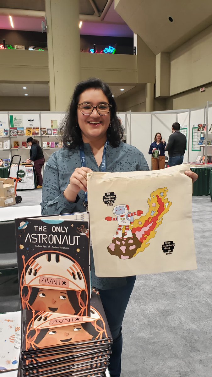 We're having an amazing time at #OLASC!
Guess who we had the pleasure of meeting? None other than award-winning author, @themahakjain. Her picture book, THE ONLY ASTRONAUT, illustrated by @andreastegmaier is on our list of recommended reads for this year’s TD Summer Reading Club!
