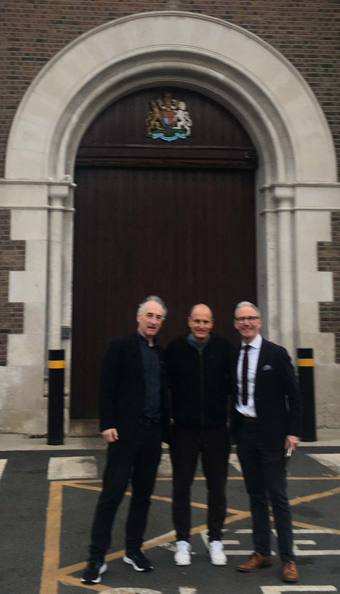 Great chess happening at HMPrison Wormwood Scrubs today with all thanks to the great Woody Harrelson for taking on the prison chess club Played a few games myself. Thanks to <a href="/MoJGovUK/">Ministry of Justice</a> for assisting the <a href="/schoolschess/">Chess in Schools and Communities</a> prison programme. #Chess