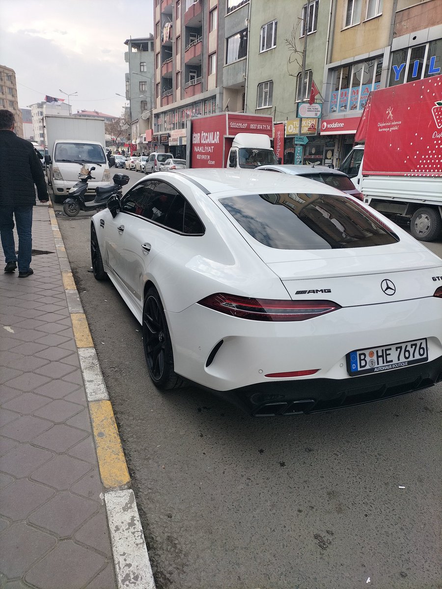 Senin ığdırda ne işin var