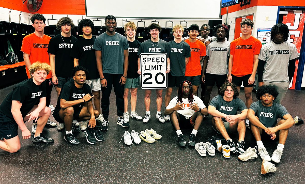 Congrats to our 1st members of the 20 mph club! 💨💨💨 #JFND l #RelentlessPursuit