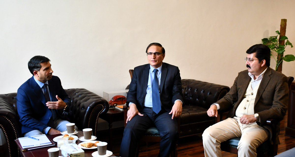 OGRAEnforcement's tweet photo. 23.01.2024
Director Applied Technologies Institutes of NLC (ATIN), Brig. Amjad Jamil alongwith his team visited OGRA. Issues of Defensive Driving Training for HTV Drivers of LPG &amp; POL Tanks and Bowsers were discussed for further collaboration. https://t.co/JmfBMxk5kt