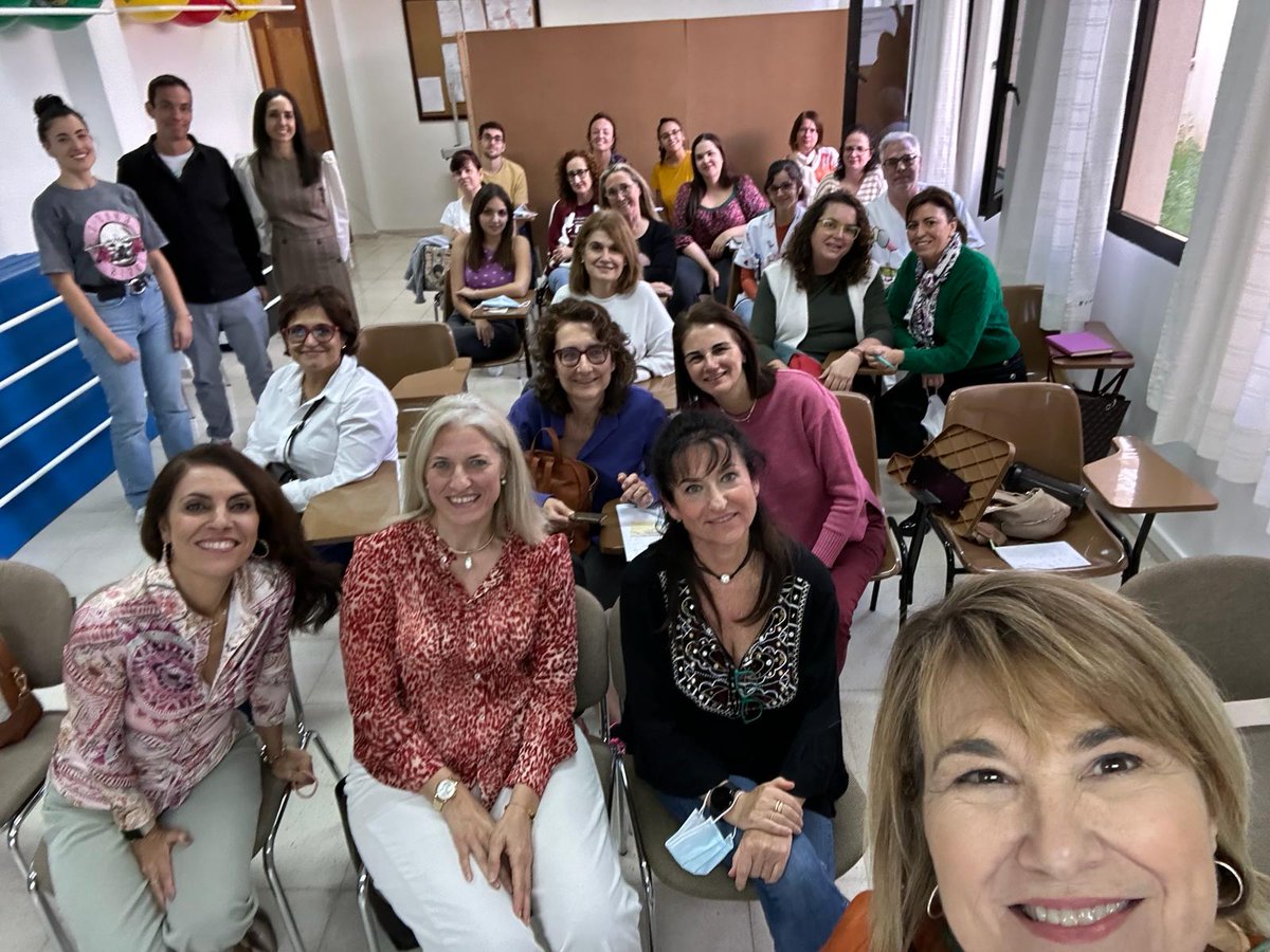 carmenrosarfo's tweet photo. Hoy sesión de formación para derivación directa desde pediatría de AP a la Unidad de Atención Temprana en área norte  de Tenerife. Importante seguir avanzando. Por el futuro de los niños que lo necesitan. Necesitamos mas @SanidadGobCan @Nataliagb2 @Mariajogarmer https://t.co/FVoFmqXMas