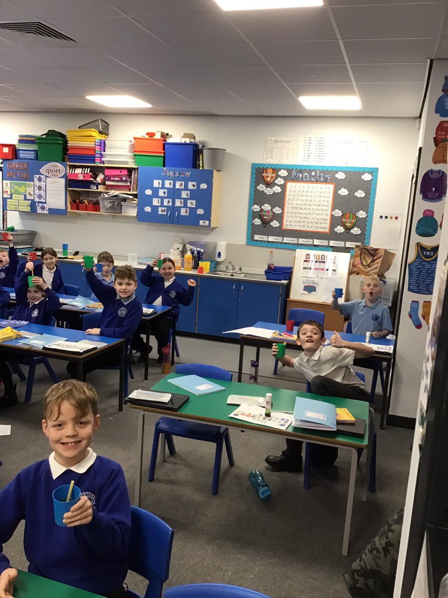 #hildyear4 testing Stroodles after completing our work on reducing our plastic straw use and finding alternatives that are better for the environment #hildEng #hildsci