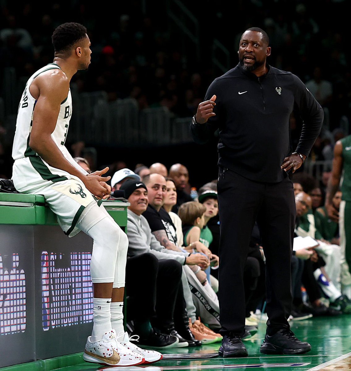 TheDunkCentral's tweet image. Giannis Antetokounmpo says he loved Adrian Griffin  
“I loved the guy. I invited him to my wedding, talked with him, and was coached by him. We did very, very, very well.”