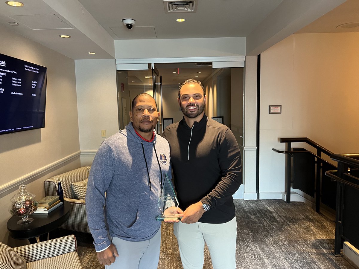 dwatchaps's tweet photo. Red Sox Scout of the Year Alonzo Wright (left) and Scouting Director Devin Pearson. Congratulations “Zo” on a great job. https://t.co/dTU2RKfLWY