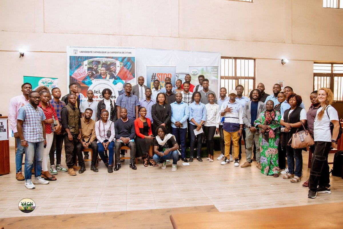 En date du 19/01/2024 j'ai eu l'honneur de participer à un atelier organisé par @YouthforGreenN1 dans le local de l'#UniversitéCatholileLaSapientia sous le thème 'la RDC face au changement climatique et le projet #EACOP'. Ensemble disons #StopEACOP. @Greenpeace @Greenpeaceafric