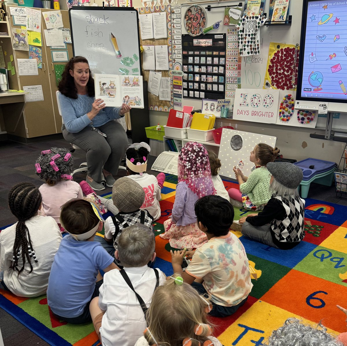Kimberly Wood (@kwoodocps) on Twitter photo Awesome 💯th day of school. Honored to be a guest reader <a href="/Lakemont_OCPS/">Lakemont_OCPS</a> today! I ❤️reading to kindergartners. Thank you for sharing literacy week with me 📚📖🍊<a href="/bonnietoffoli/">Bonnie Toffoli</a> @CHaleyOCPS <a href="/RobBixler_OCPS/">Rob Bixler</a> <a href="/OCPSnews/">ocpsnews</a> <a href="/OCPSJobs/">OCPS Jobs</a> Awesome 💯th day of school. Honored to be a guest reader <a href="/Lakemont_OCPS/">Lakemont_OCPS</a> today! I ❤️reading to kindergartners. Thank you for sharing literacy week with me 📚📖🍊<a href="/bonnietoffoli/">Bonnie Toffoli</a> @CHaleyOCPS <a href="/RobBixler_OCPS/">Rob Bixler</a> <a href="/OCPSnews/">ocpsnews</a> <a href="/OCPSJobs/">OCPS Jobs</a>