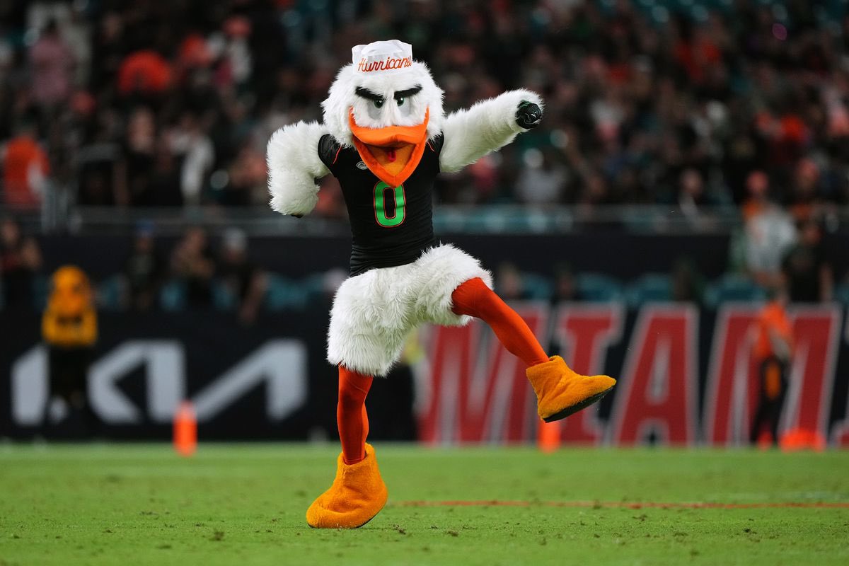 Robert santiago (@r0bertsantiago2) on Twitter photo I will be at the University of Miami this weekend 📍<a href="/coach_cristobal/">Mario Cristobal</a> <a href="/Coach_Addae/">Jahmile Addae</a> <a href="/BrandonHuffman/">Brandon Huffman</a> <a href="/adamgorney/">Adam Gorney</a> <a href="/Ericso1is/">Eric Solis</a> <a href="/Yk1kElite/">YK1K Elite</a> <a href="/edargan4/">True 2 The Grind</a> <a href="/dlsfootball17/">De La Salle Football</a> I will be at the University of Miami this weekend 📍<a href="/coach_cristobal/">Mario Cristobal</a> <a href="/Coach_Addae/">Jahmile Addae</a> <a href="/BrandonHuffman/">Brandon Huffman</a> <a href="/adamgorney/">Adam Gorney</a> <a href="/Ericso1is/">Eric Solis</a> <a href="/Yk1kElite/">YK1K Elite</a> <a href="/edargan4/">True 2 The Grind</a> <a href="/dlsfootball17/">De La Salle Football</a>