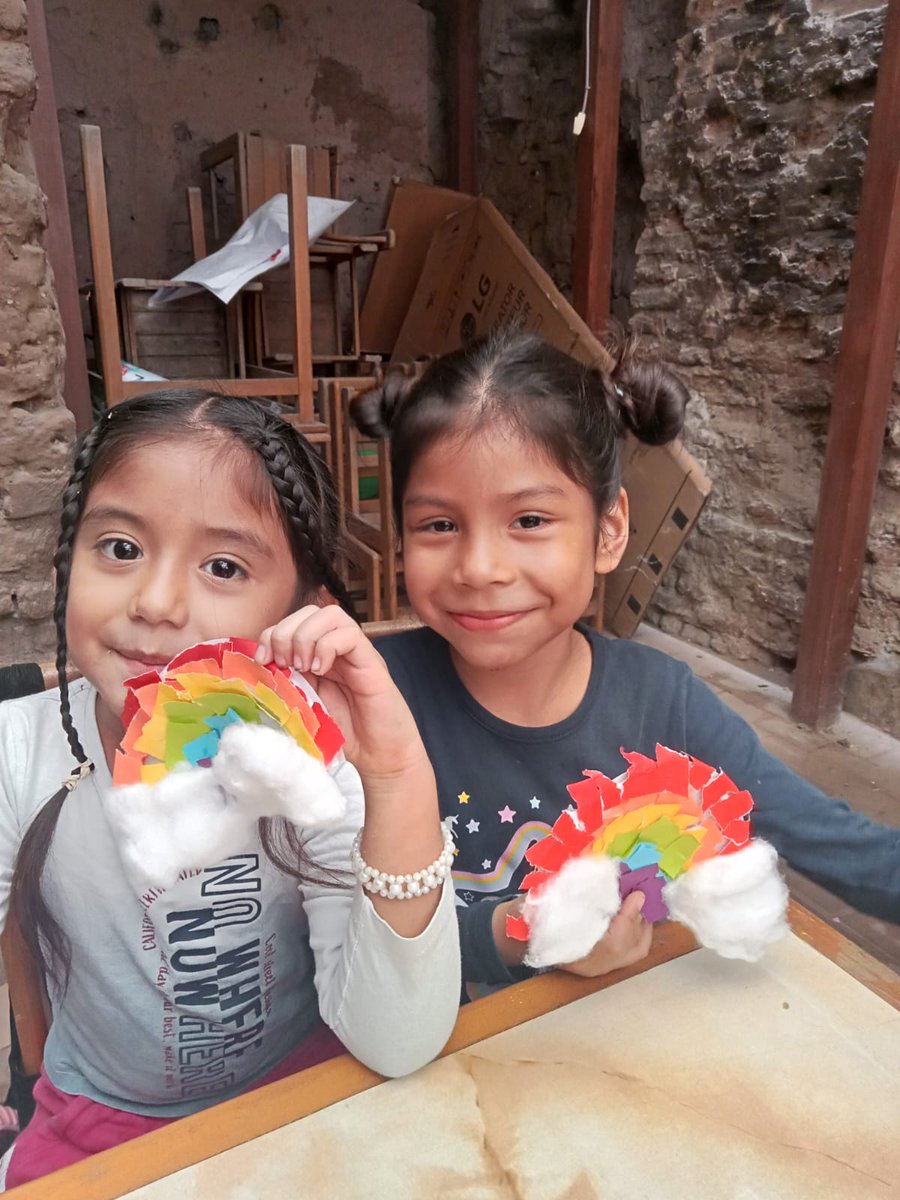 EducacionLima's tweet photo. Los y las peques de la ludoteca Las Columnas del distrito del Cercado de Lima. https://t.co/qFFbW62k5r