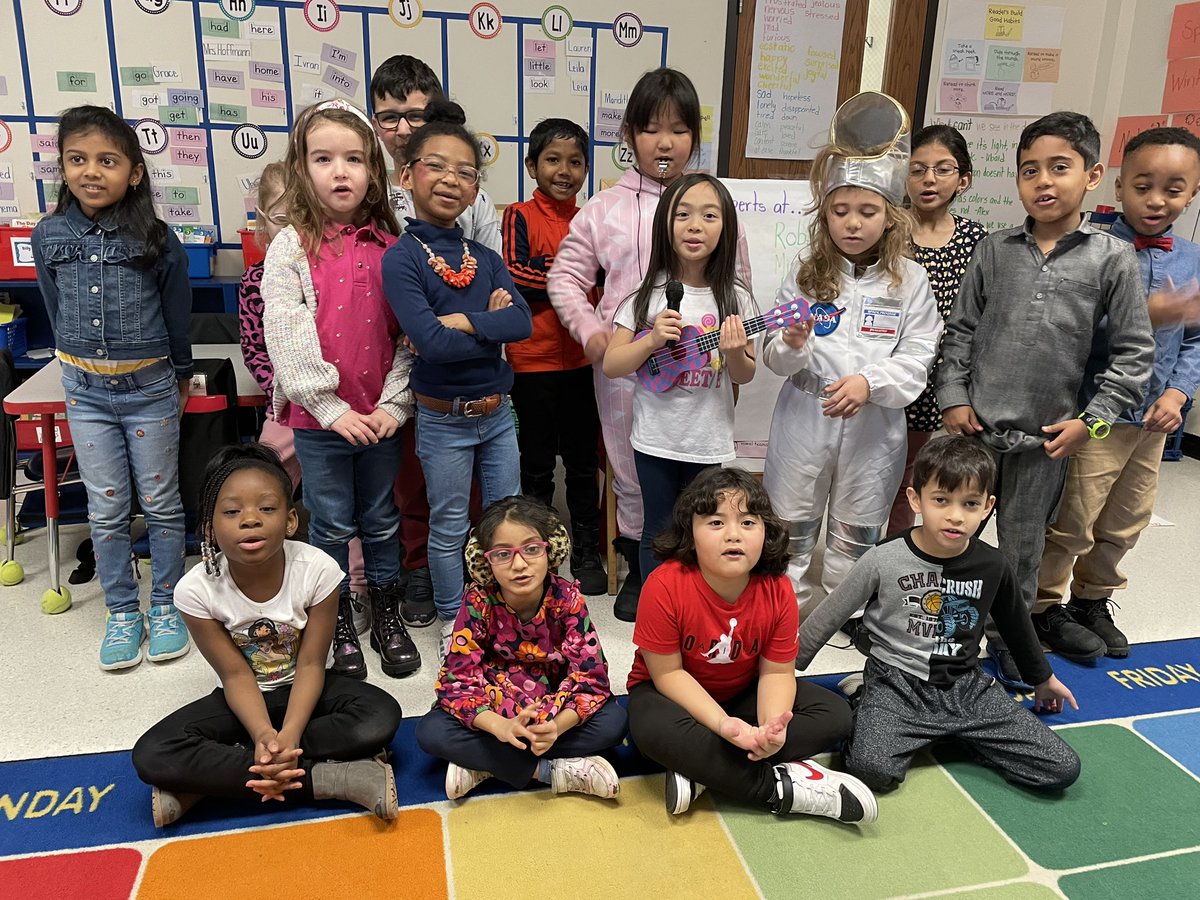 Mrs.Hoffmann tweet media