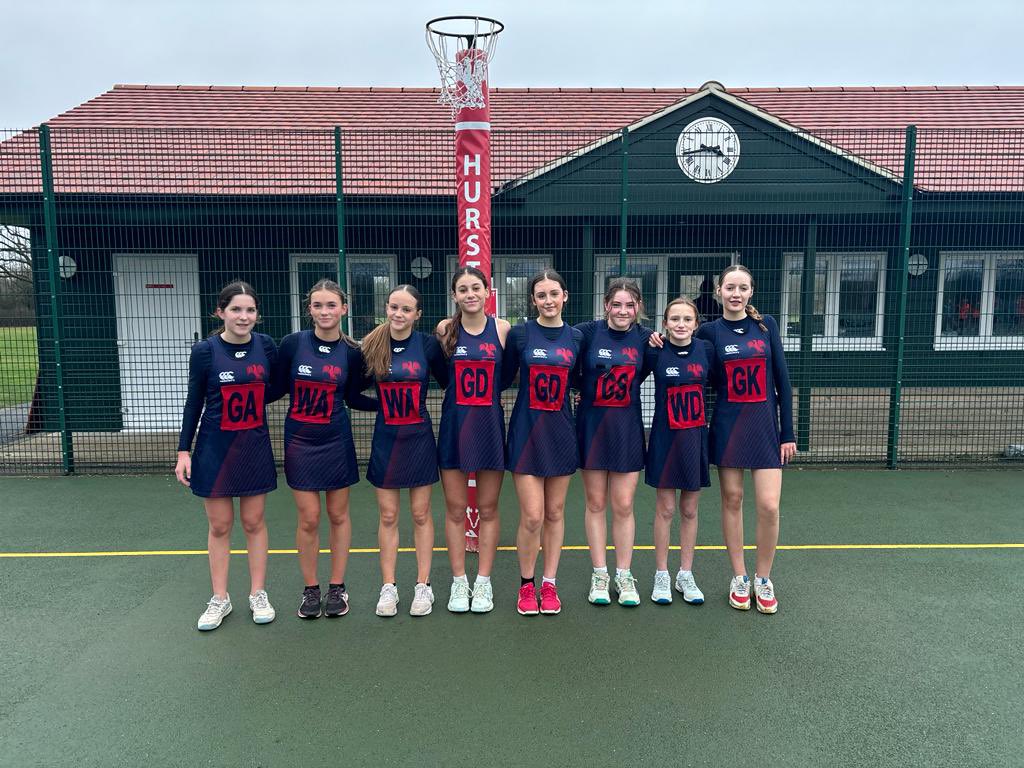 Hurst_Netball's tweet photo. Thank you @gordonsnetball @SportBHillGirls  @NetCats200 and @BrightonGirls for some great matches today 🤩 https://t.co/VHVqQQV0Kb