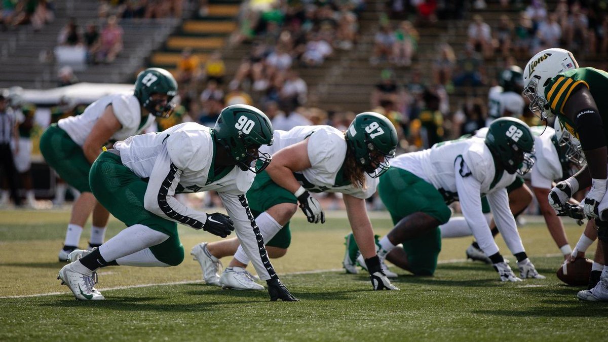 Itz_Malaki's tweet image. After an amazing conversation with @CoachSuth74 , I am beyond blessed and grateful to announce that I have received an offer from @NSU_Football !!