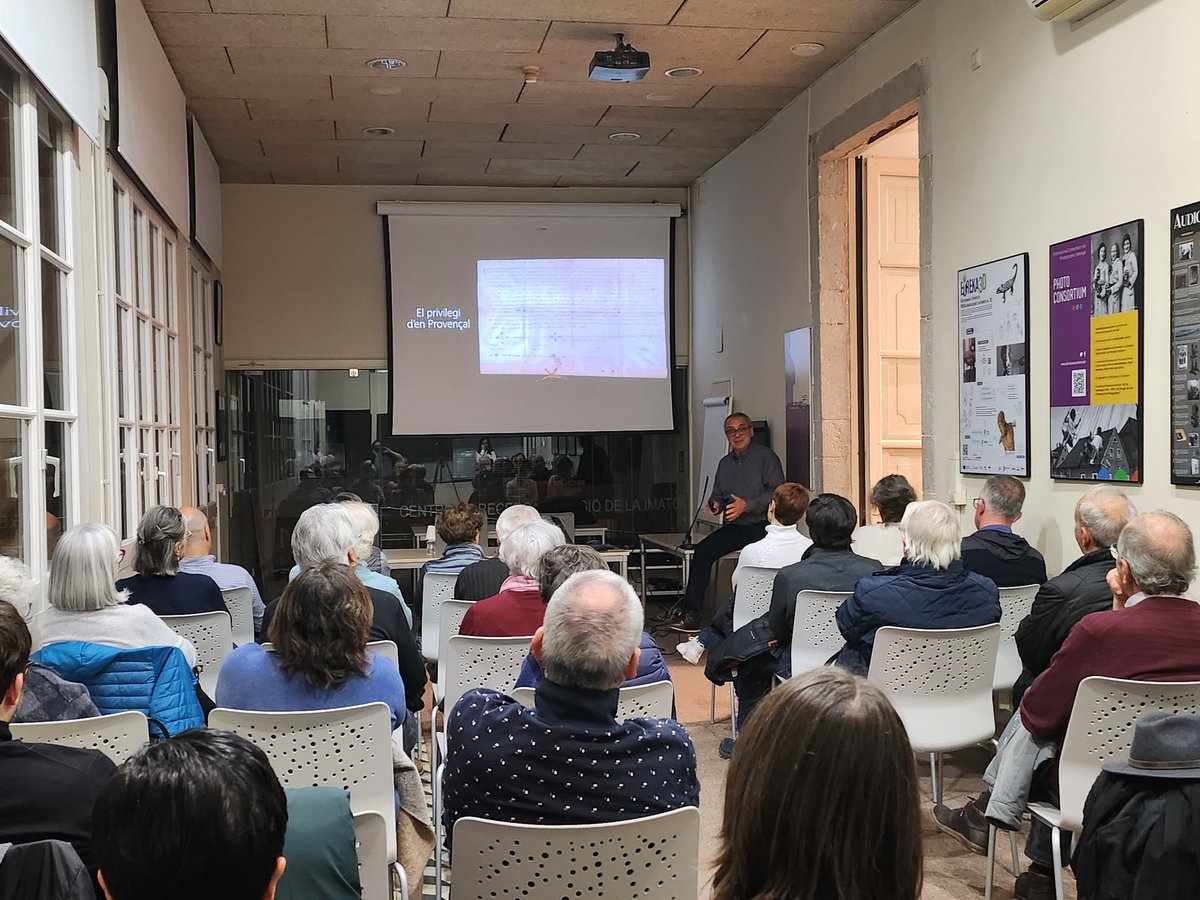 L'<a href="/arxiu_gi/">AMGirona</a> celebra els 740 anys de l'<a href="/Girona_Cat/">Ajuntament de Girona</a> en l'acte Girona, ciutat de privilegis.
