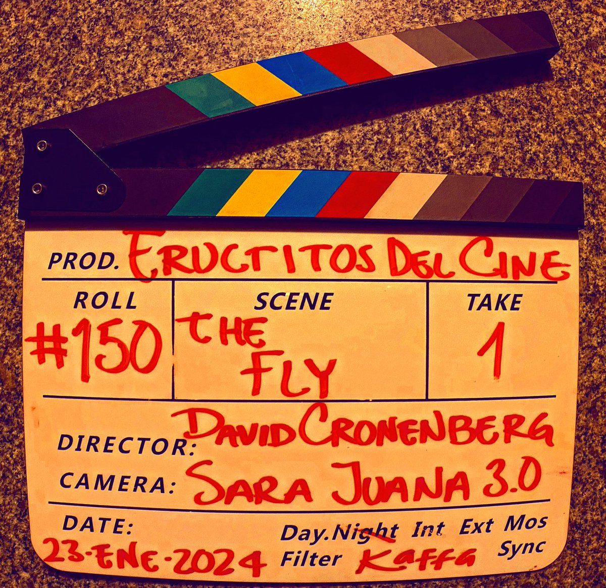 EructitosDeCine's tweet photo. ¡Eructitos!
Nuevo episodio #EructitosDelCine🍿 150 The Fly
Vayan a #YouTube Suscríbanse
👉🏼https://t.co/AsEH5j3Sfe
#cine #cinema #estreno #movies #peliculas #new #recomendaciones #TheFly #TheFly2 #LaMosca #LaMosca2 #DavidCronenberg #JeffGoldblum https://t.co/9WujX7WlHI