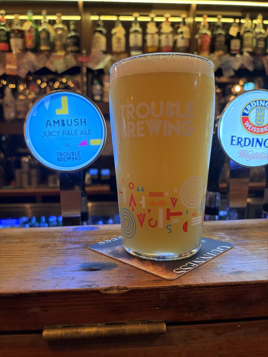 Lads.. I’m back on… @troublebrewing Ambush pouring nicely at @Christchurchinn 😎👍🏻🇮🇪🍻 #drinklocal