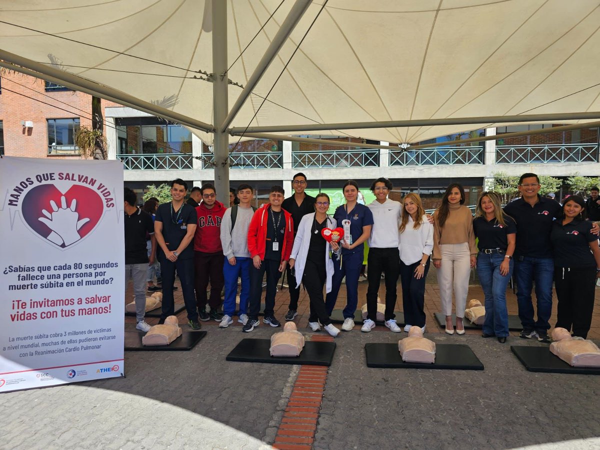 Jannes Buelvas MD (@jannesbuelvas) on Twitter photo Se realizó una jornada exitosa de “Manos que salvan vidas” en la universidad del Bosque en Bogotá, entre todos podemos disminuir la incidencia de muerte súbita en nuestro país. Esto apenas comienza!! <a href="/sccccardio/">Sociedad Colombiana de Cardiología</a> <a href="/rcpEspana/">RCP TOUR ESPAÑA</a> <a href="/FallaCardiaca/">Capítulo Falla Cardíaca</a> Se realizó una jornada exitosa de “Manos que salvan vidas” en la universidad del Bosque en Bogotá, entre todos podemos disminuir la incidencia de muerte súbita en nuestro país. Esto apenas comienza!! <a href="/sccccardio/">Sociedad Colombiana de Cardiología</a> <a href="/rcpEspana/">RCP TOUR ESPAÑA</a> <a href="/FallaCardiaca/">Capítulo Falla Cardíaca</a>