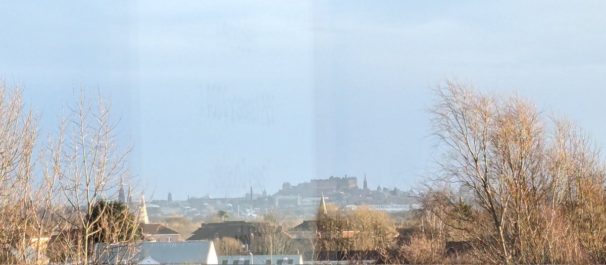 vicki_johnson_w's tweet photo. Lovely view of Edinburgh Castle in the background while training Educators to deliver DESMOND for people with learning disabilities today @LDC_tweets @laurencetaggart @MariaTruesdale4 #type2diabetes #IMPACTteam #SelfManagement https://t.co/h0sViX4X67