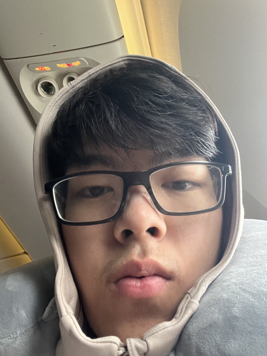 asianjeff's tweet image. im back.