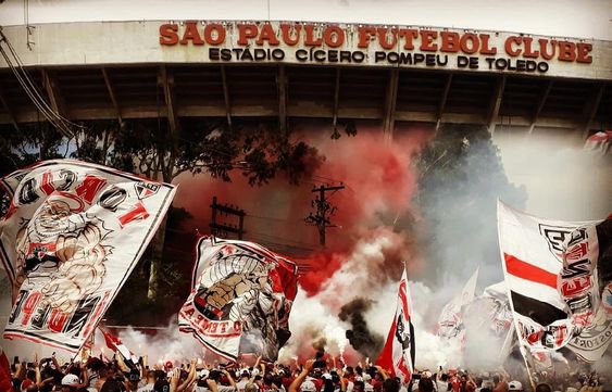 🎉 Tricolor Follow Trick especial de aniversário.

🎁 Todo mundo se ajuda a crescer aqui no Twitter.

🇾🇪 Então, sigam todos que derem FAV ou comentarem #SPFC94ANOS nesse tweet. 

⚠️ RT para espalhar e alcançar mais tricolores