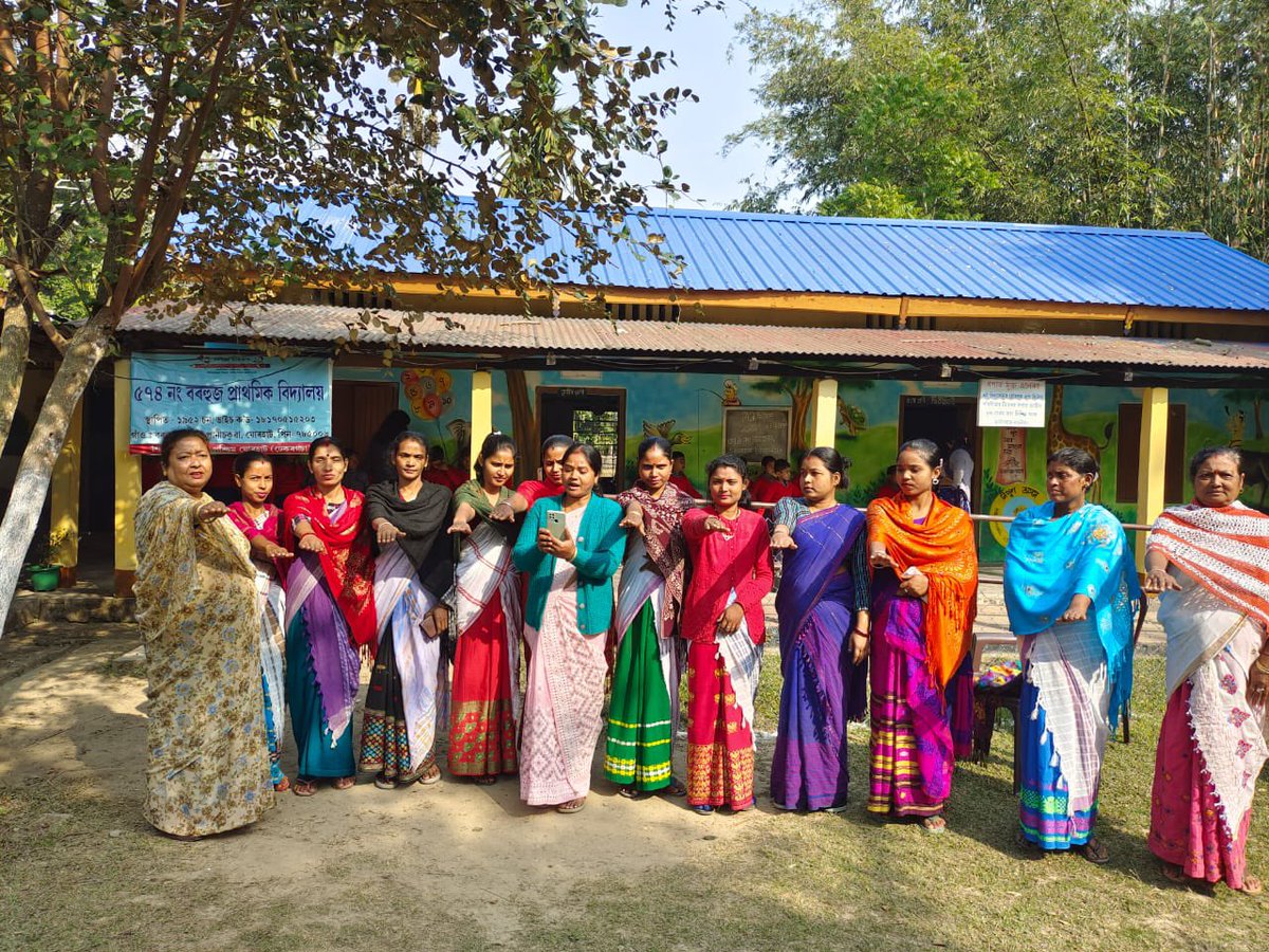 JorhatElection's tweet photo. Celebration of 14th National Voters’ Day with the theme “Nothing like voting, I vote for sure” at various polling stations of 99-Teok LAC &amp; 100-Jorhat LAC under Jorhat Election District by Booth Level Officers. @ECISVEEP @ceo_assam #ECI #CEOASSAM #SVEEP #NVD https://t.co/51OtX7MM09