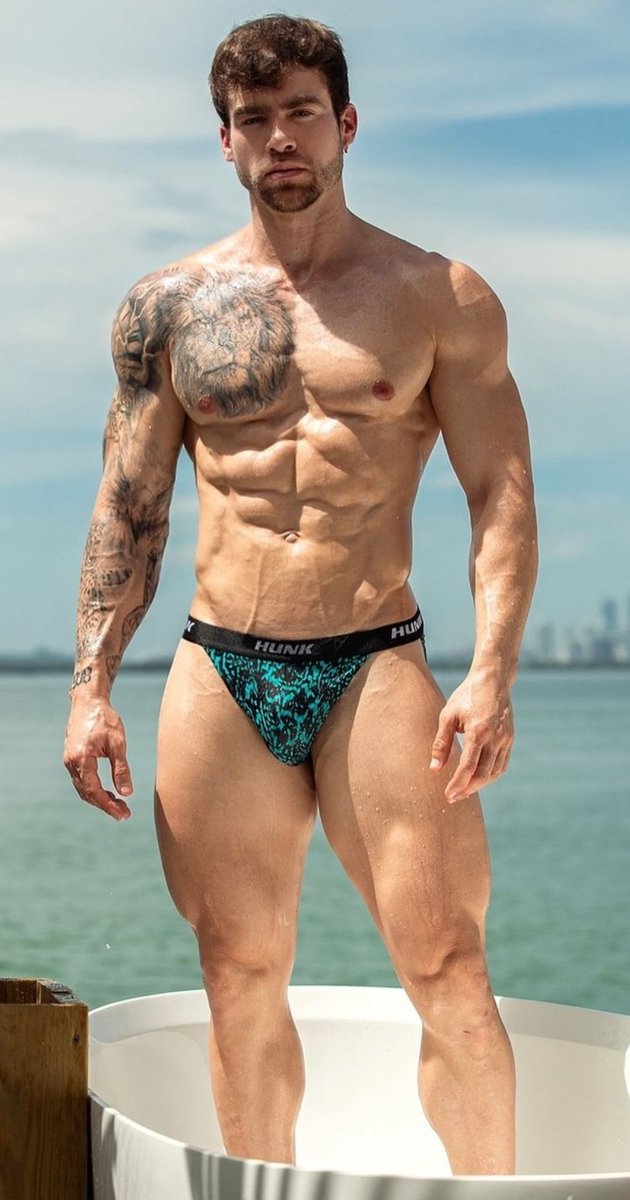 Ojalá te podamos ver en la próxima edición de <a href="/LaCasaFamososMx/">La Casa De Los Famosos México</a> <a href="/davidortega555/">David Ortega</a> 😍😍😍❤️❤️❤️ hazlo posible <a href="/ronogueron/">Rosa María Noguerón</a> 🙌🙏🙏🙏🙏