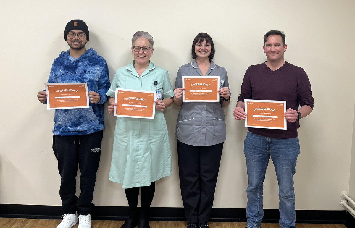 Congratulating another group at their GROW celebration afternoon 
Not so many attendees due to the demand in the clinical area but was great to catch up with these guys