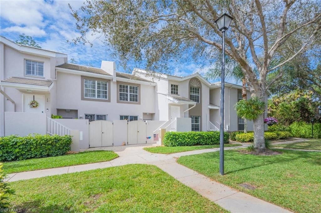 HoeyTeam's tweet photo. Check out this property just listed in 34109 https://t.co/mRggxC8jxo https://t.co/84UrhG8Plp