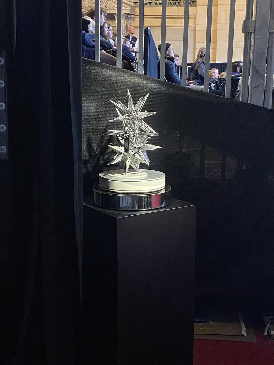 James Zug tweet media