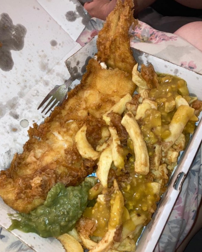 Fish &amp; Chips with Mushy Peas and Curry Sauce

SMASH or PASS