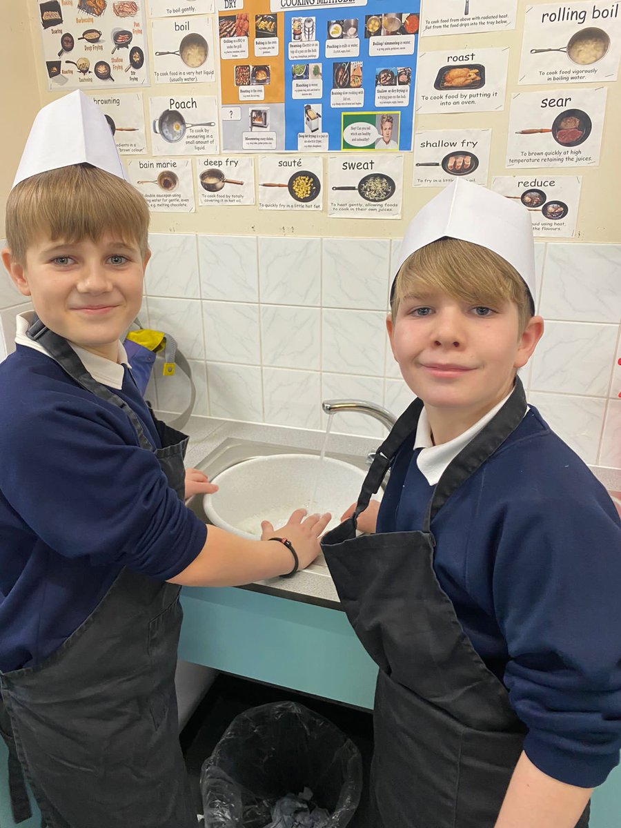 Portknockie Primary School tweet media