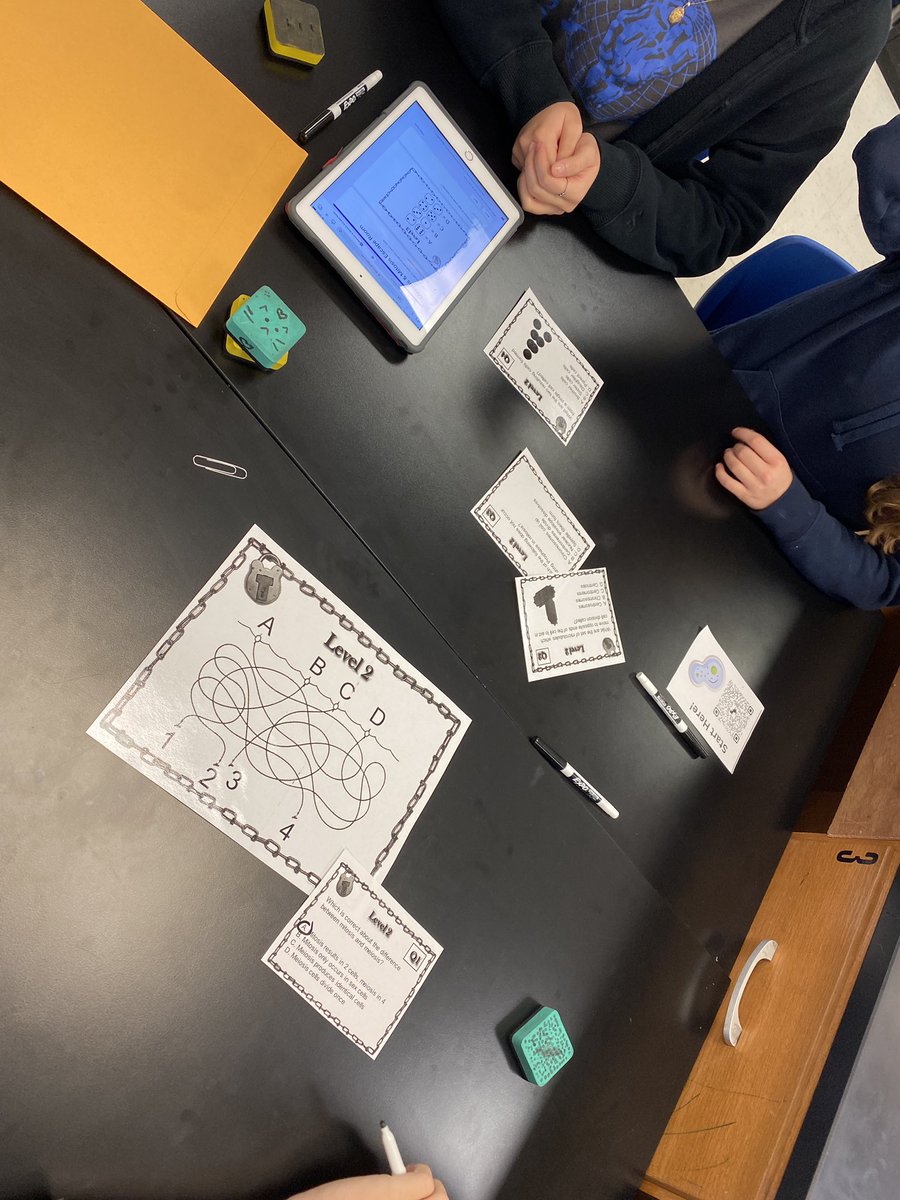 Connieteach's tweet image. Connect Four in Algebra II and a break out box in Honors Biology. Thankful for educators who find ways to make learning fun and engaging for our students! #FHSDLearns @FHCPrincipal