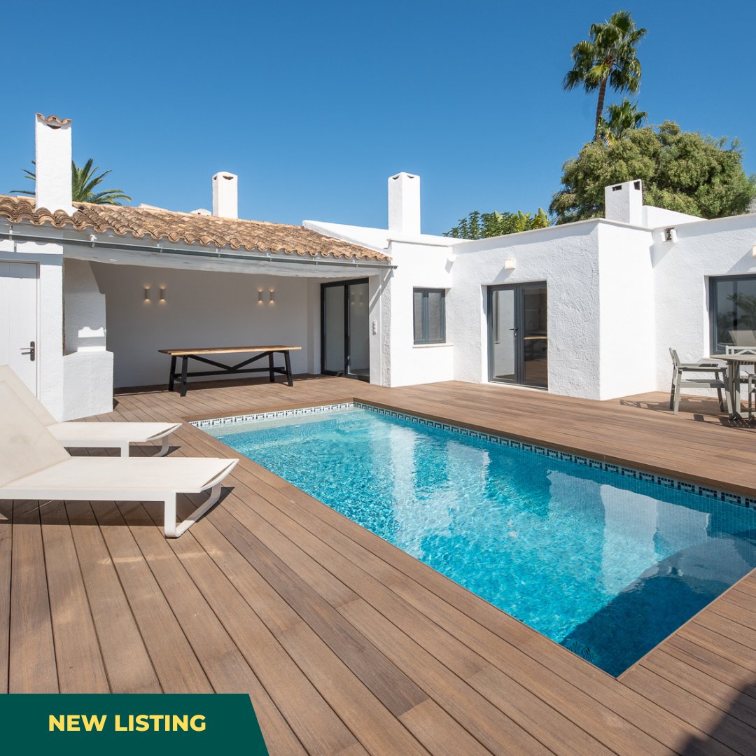 Stunning 3-bed bungalow in Sol de Mallorca, featuring modern upgrades, spacious living areas with a cozy fireplace, and large windows for natural light. The private outdoor oasis includes a terrace with a barbecue area and a private pool.
instagram.com/p/C2NskAwt1aL/…