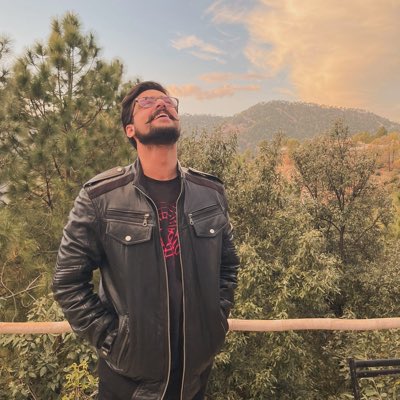 petrolFump's tweet photo. #NewProfilePic https://t.co/dQe31r4Pau