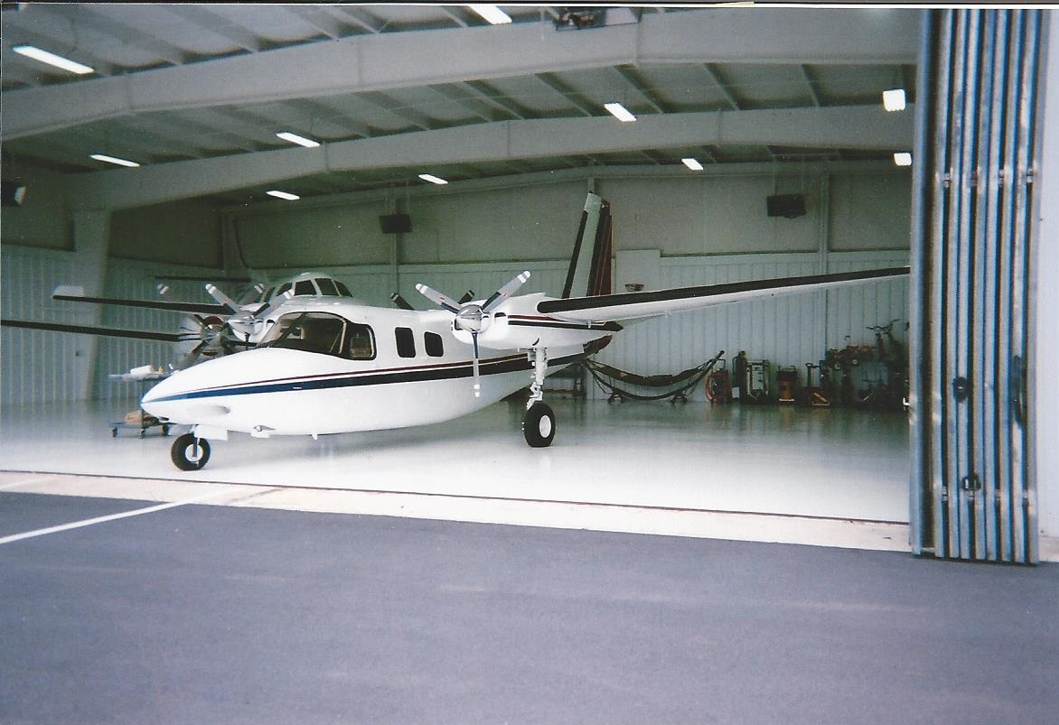 TCAircraft's tweet photo. One man’s story of owning 5 Commanders. https://t.co/MhlFtFvRqW #TwinCommander #500A #businessaviation #airplane #aeroplane https://t.co/FmJ2IBHWZw
