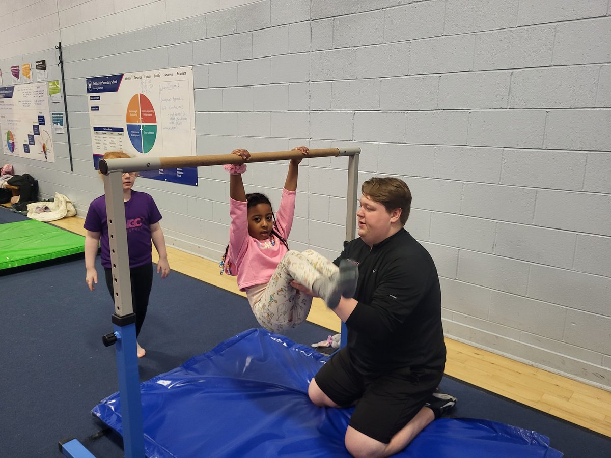 LWGC_Freestyle's tweet image. Some action shots from this week&apos;s classes. Lots of new skills learned by many of our young people. Proud of you all 🙌👍