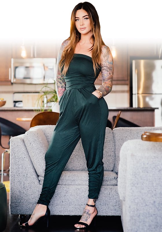 •The Vex Family Lawyer
•Mafia SL

Covering their ass while they protect mine. Every damn day.